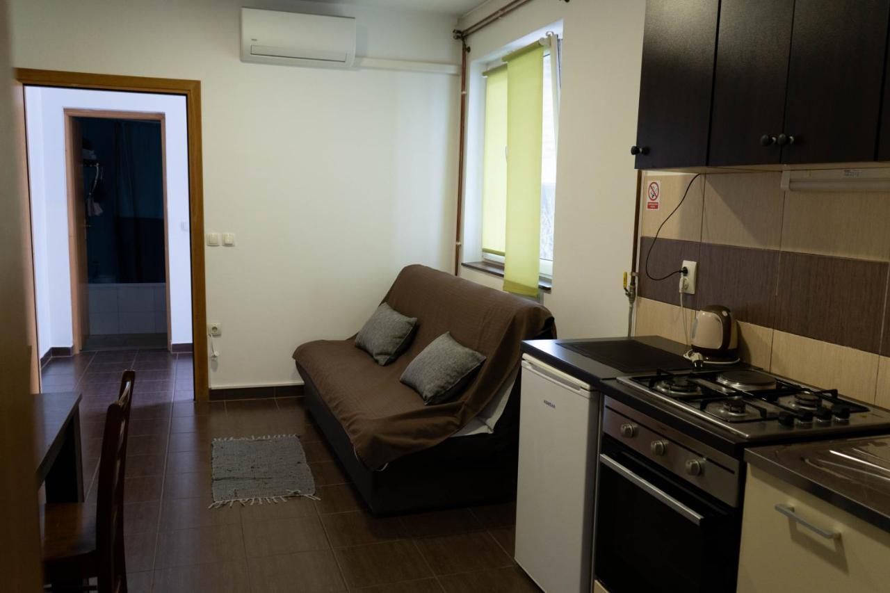 Apartment Eurho Osijek Exterior foto